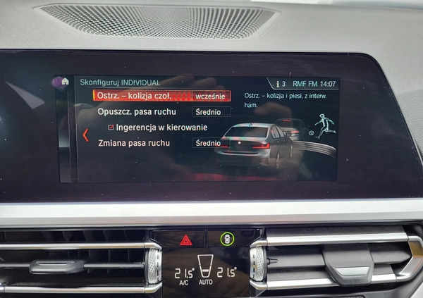 BMW Seria 3 cena 99900 przebieg: 205000, rok produkcji 2019 z Nowa Sól małe 232